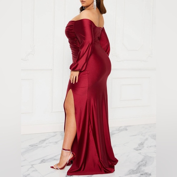 Denise Off Shoulder Maxi Wine Dress - Picture 3 of 9